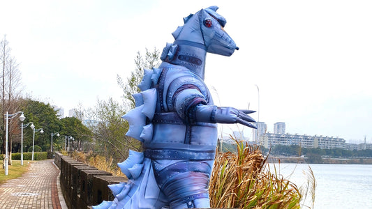 inflatable Mechagodzilla costume is ready. Let's take a look